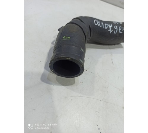 Патрубок системы охлаждения
