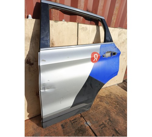 Дверь задняя левая