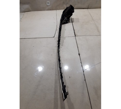 Воздушный дефлектор правый