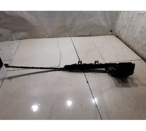 Воздушный дефлектор правый