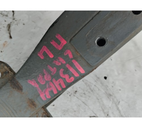 Кроонштейн (крепление) кабины передний левый