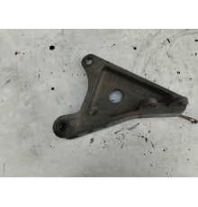 Кроонштейн (крепление) кабины передний левый