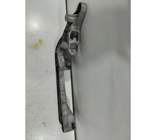 Кронштейн(крепление) АКПП