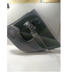 Обшивка двери задняя правая