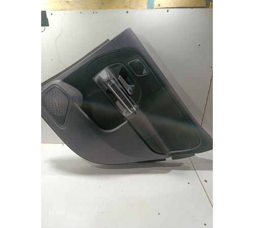 Обшивка двери задняя правая