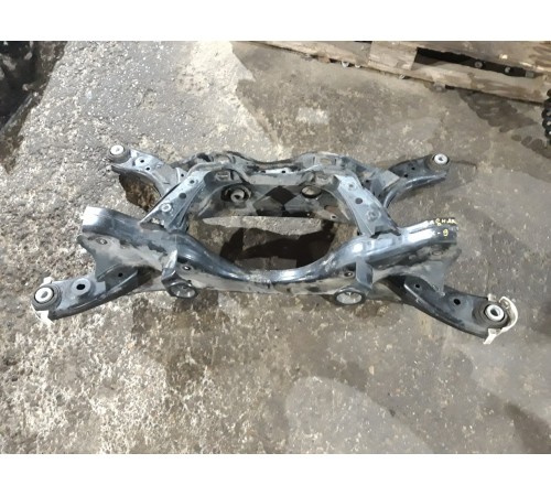 Подрамник задний