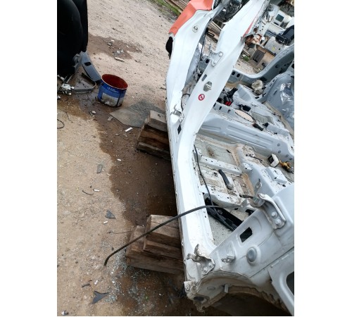 Порог со стойкой правый