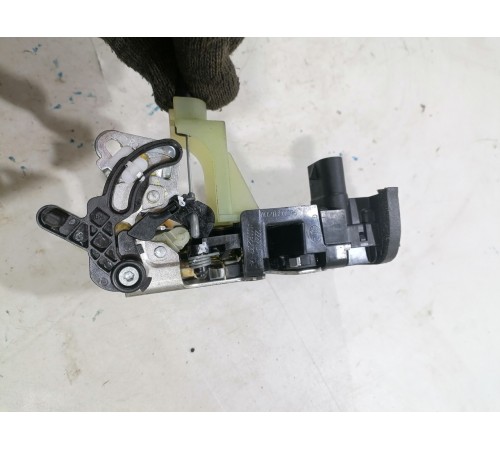 Замок двери задний правый