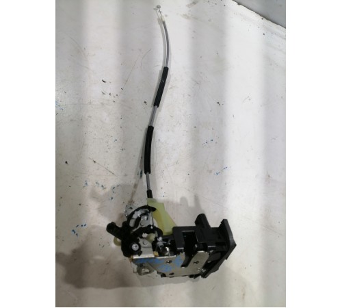 Замок двери задний правый