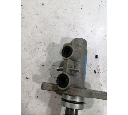 Главный тормозной цилиндр