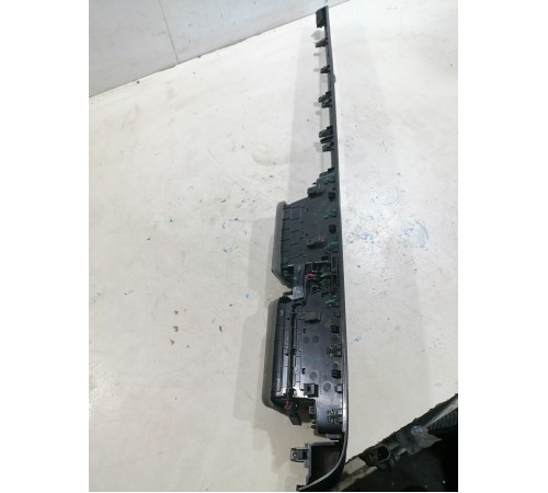 Накладка торпедо декоративная с воздушными дефлекторами