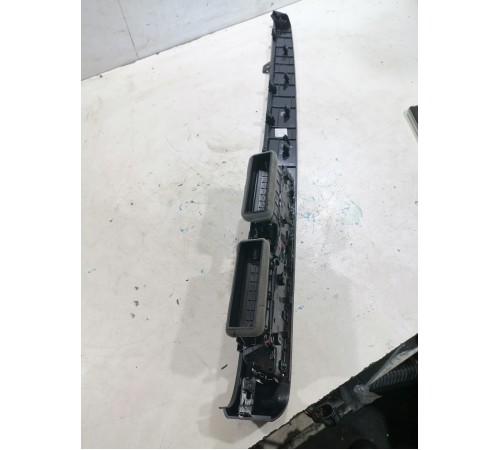 Накладка торпедо декоративная с воздушными дефлекторами