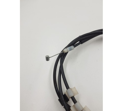 Трос открывания капота