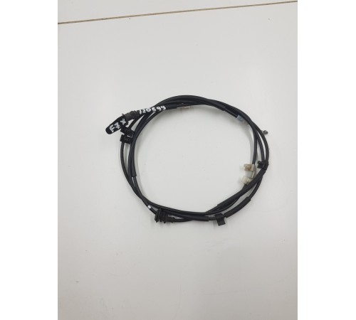 Трос открывания капота