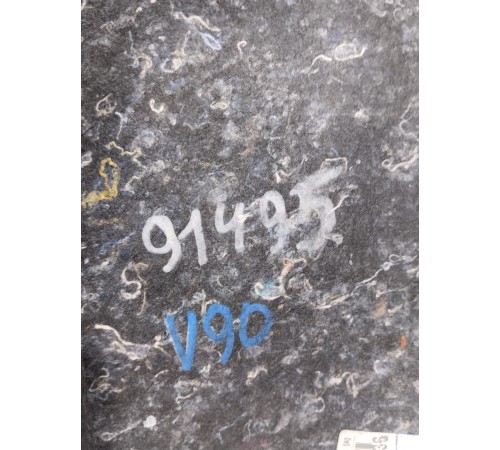 Обшивка багажника (правая)