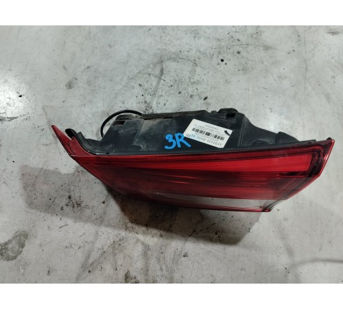 Фонарь задний правый внутренний