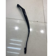 Поводок стеклоочистителя (пассажирский)