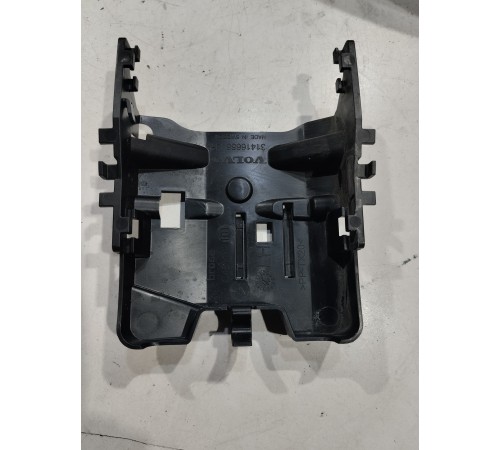 Кронштейн замка двери (передний, левый)