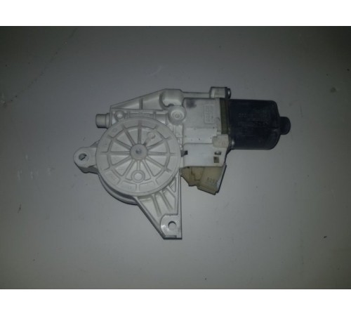 Мотор стеклоподъемника задн. прав.