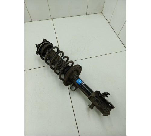 Амортизатор подвески передний правый в сборе