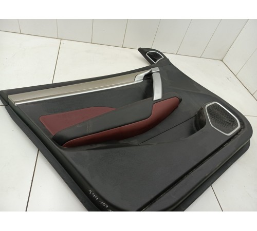 Обшивка двери передняя левая