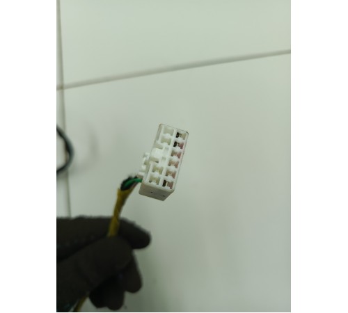 Электропроводка плафона внутреннего освещения