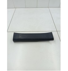 Накладка на порог задняя правая