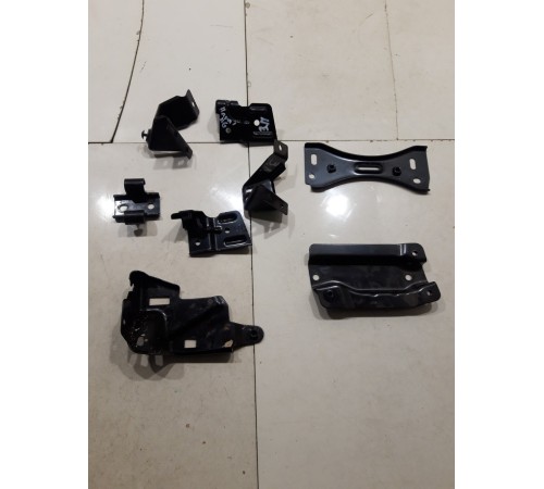 Кронштейн (крепление) салона