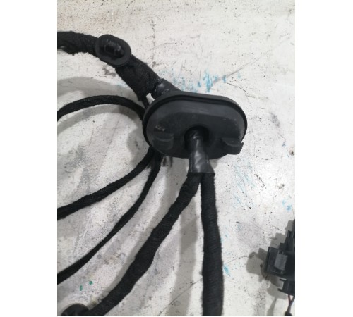 Электропроводка двери задняя левая