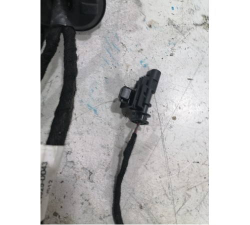 Электропроводка двери задняя левая