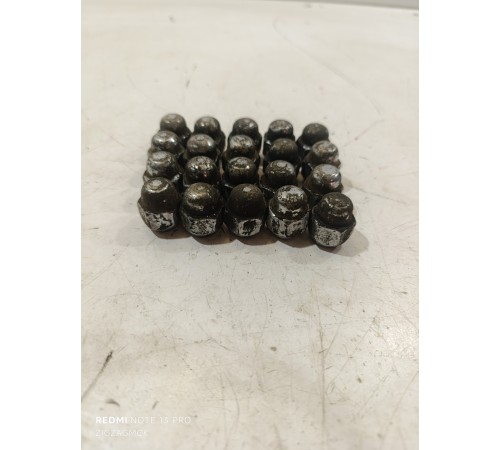 Комплект колесных гаек