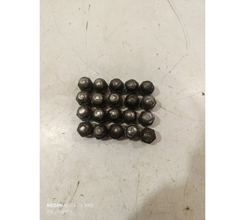 Комплект колесных гаек