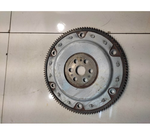 Маховик двигателя