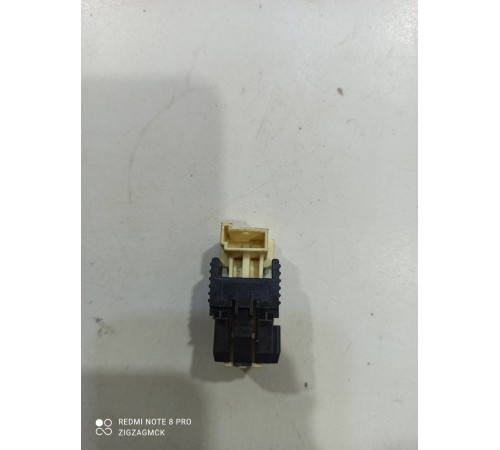 Датчик стоп сигнала