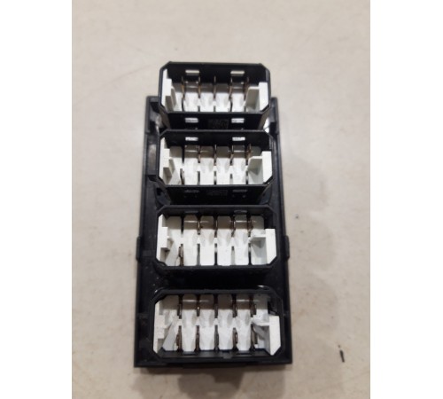 Панель кнопок выключателей в сборе