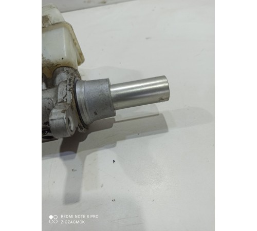 Главный тормозной цилиндр