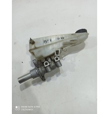 Главный тормозной цилиндр