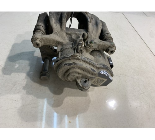 Суппорт (задний, правый)