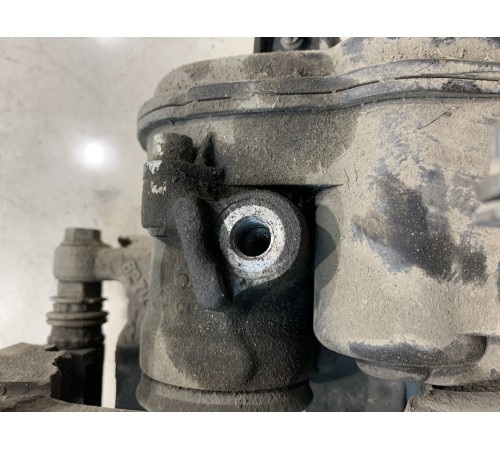 Суппорт (задний, правый)