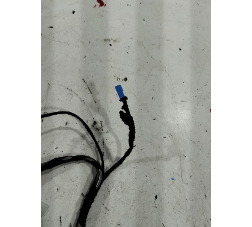 Электропроводка обшивки двери (передняя, правая)