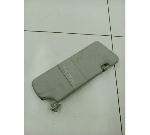 Козырек солнцезащитный левый