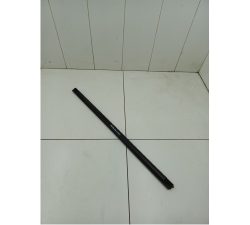 Уплотнитель стекла передний правый внутренний