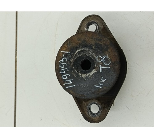 Отбойник кузова