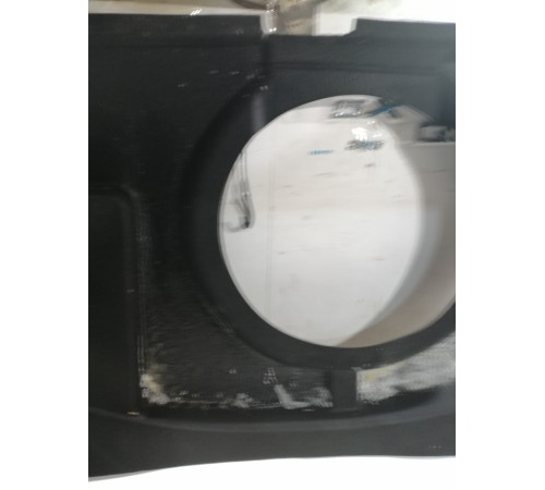 Панель пола багажника