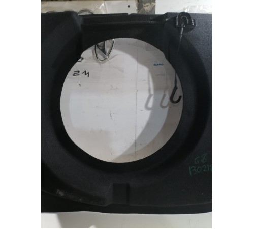 Панель пола багажника