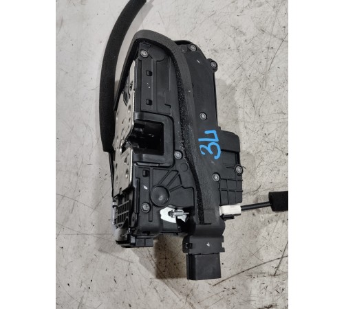 Замок двери задний левый