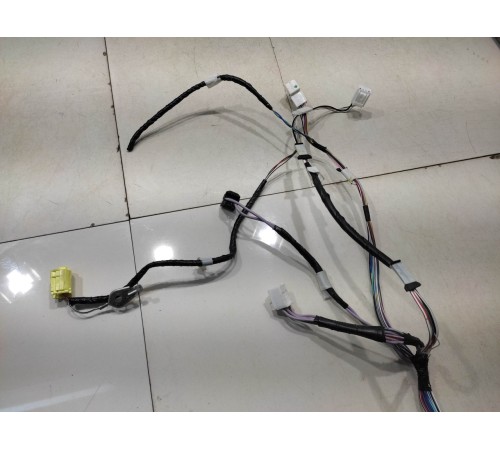 Электропроводка двери (передняя, правая)