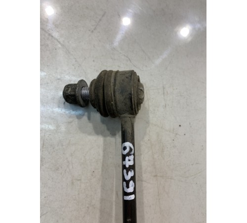 Стойка заднего стабилизатора