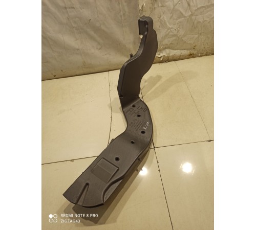 Воздуховод салона(правый)