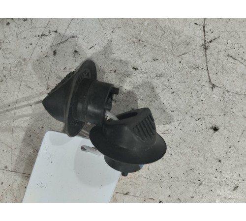 Комплект отбойников крышки багажника (2шт.)